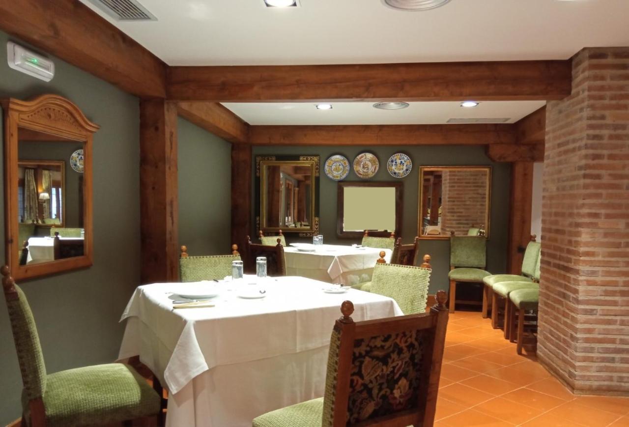 Parador De Santo Domingo De La Calzada Εξωτερικό φωτογραφία
