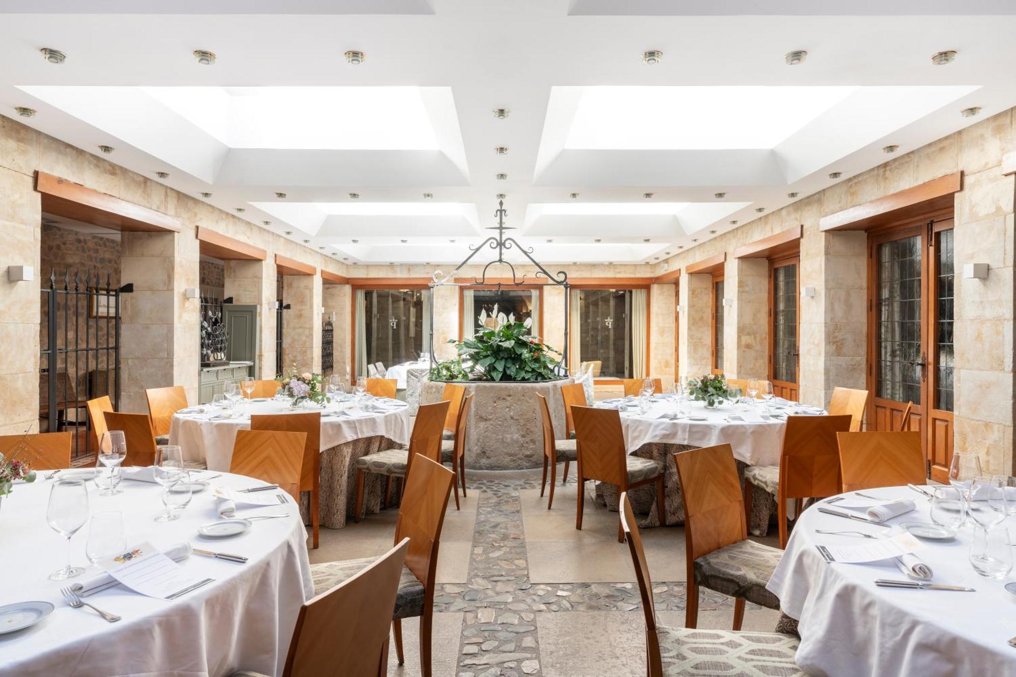 Parador De Santo Domingo De La Calzada Εξωτερικό φωτογραφία