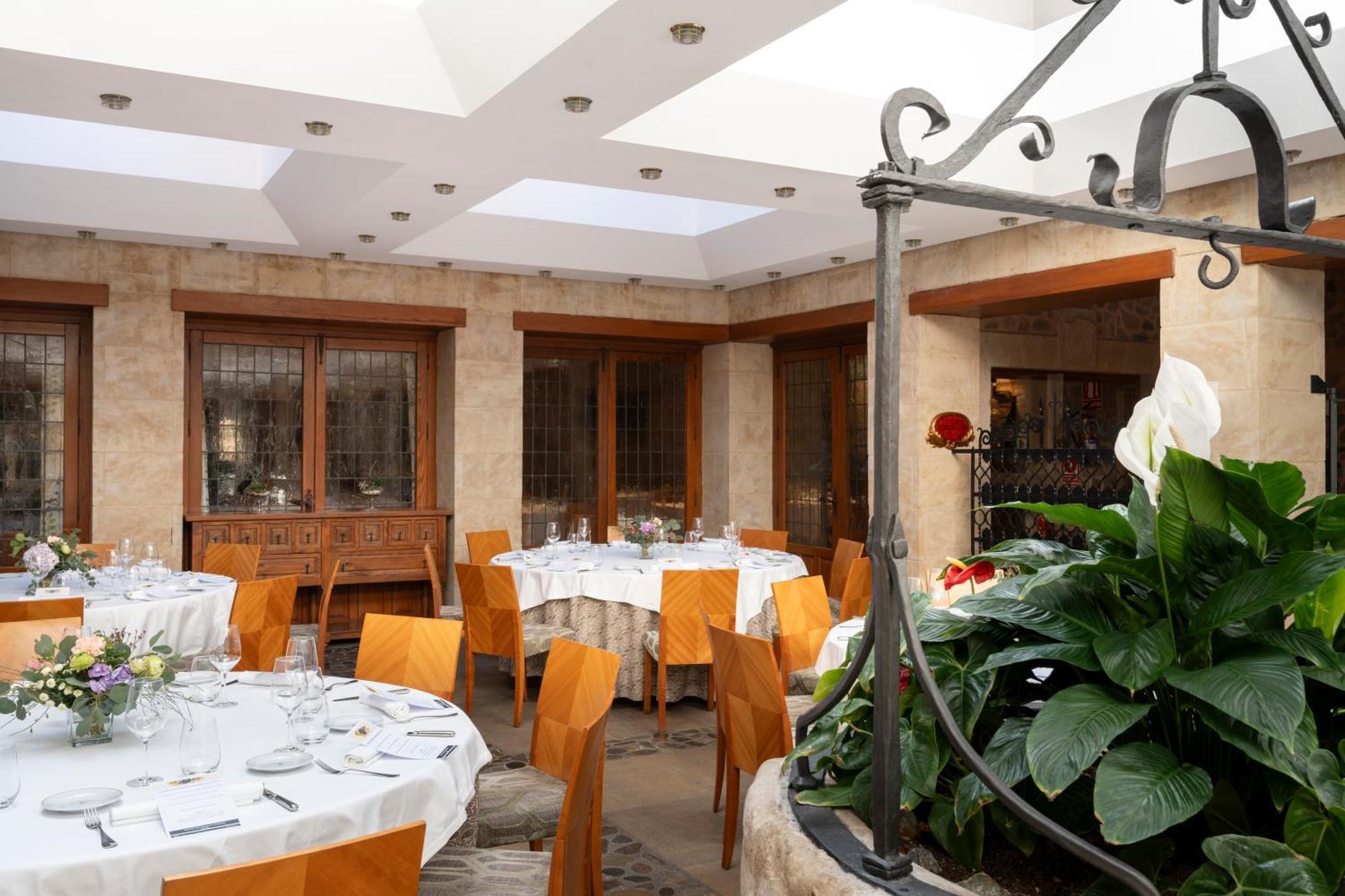 Parador De Santo Domingo De La Calzada Εξωτερικό φωτογραφία