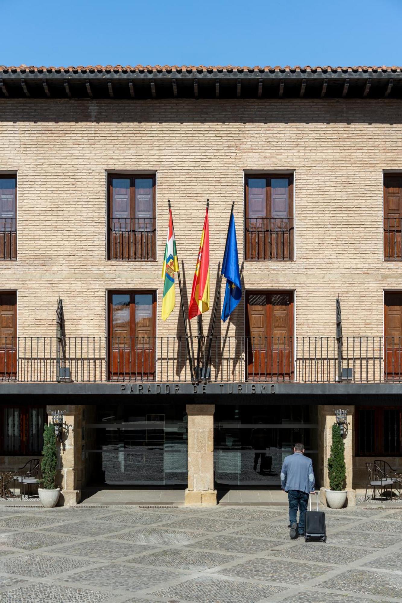 Parador De Santo Domingo De La Calzada Εξωτερικό φωτογραφία