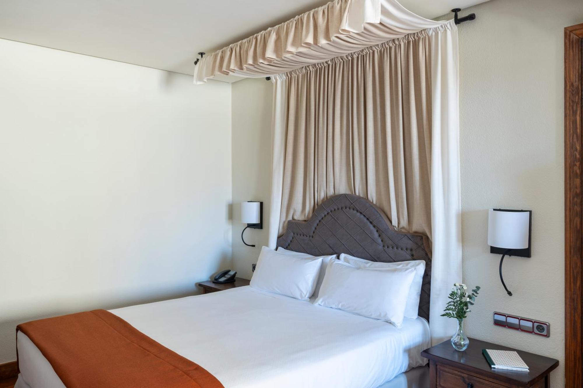 Parador De Santo Domingo De La Calzada Εξωτερικό φωτογραφία